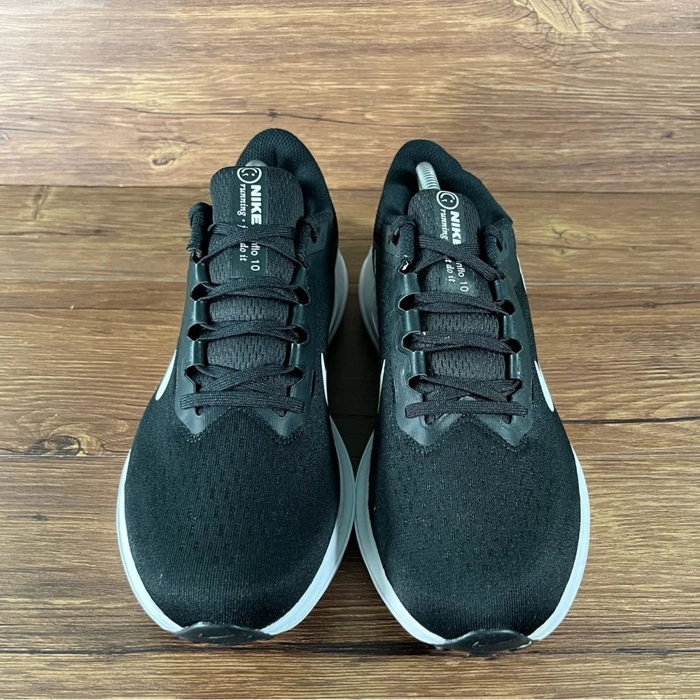 Nike Air Zoom Winflo 10 Running Shoes Men’s Size‎ 9.5 Athletic Sneakers